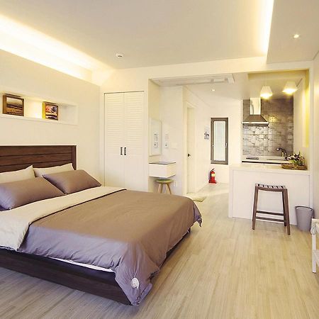 Comma&Spa Resort Seogwipo Exterior photo
